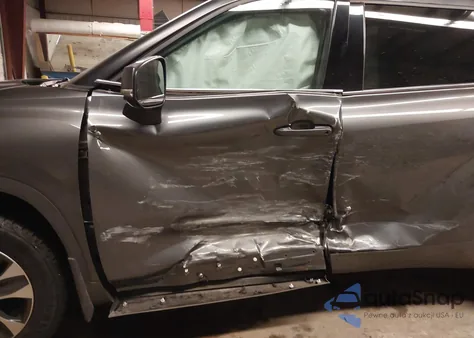 2022 Toyota Highlander Xle from USA, damaged, VIN 5TDGZRBH0NS247423